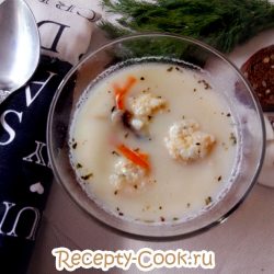 Молочный суп с рисовыми фрикадельками